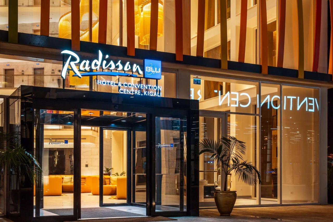 Radisson Blu Hotel & Convention Centre คิกาลี ภายนอก รูปภาพ Radisson Blu Hotel, Belgrade
